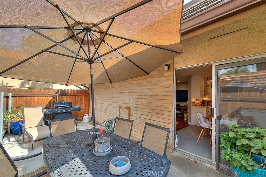 1074 Las Lomas Drive UNIT A, La Habra, CA, 90631