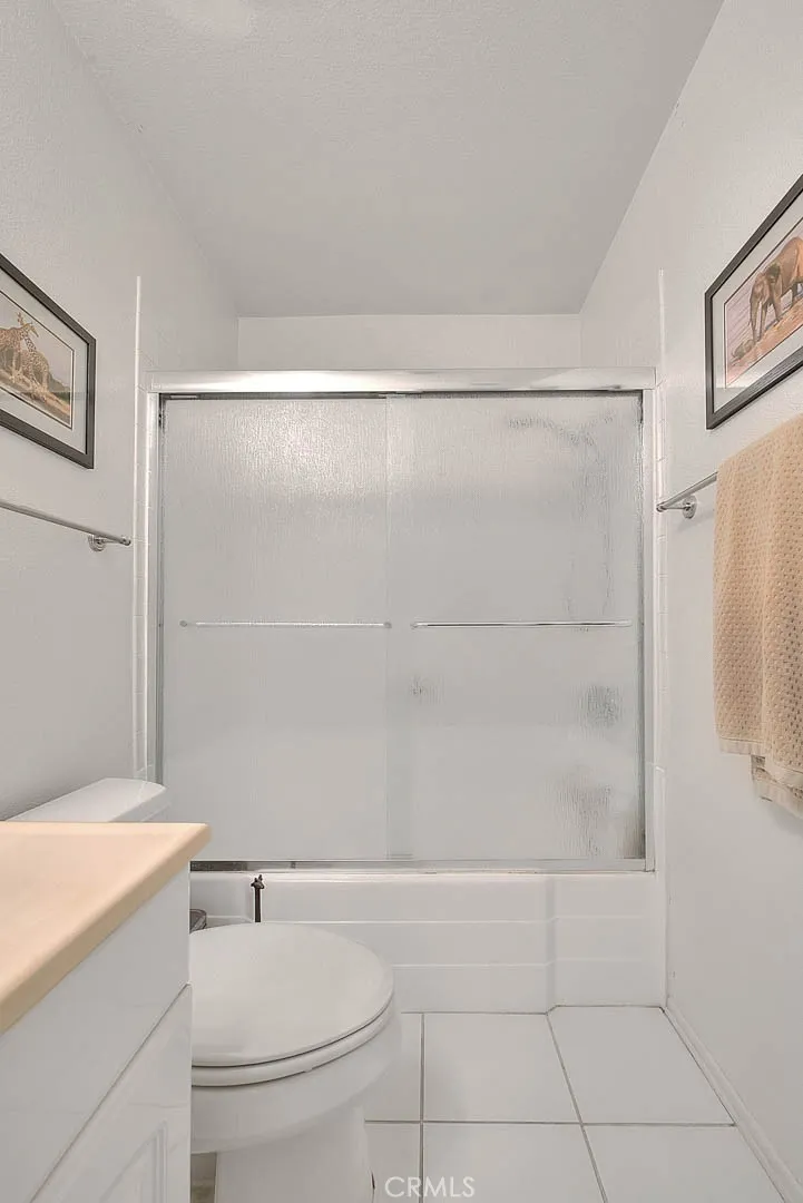 1074 Las Lomas Drive UNIT A, La Habra, CA, 90631