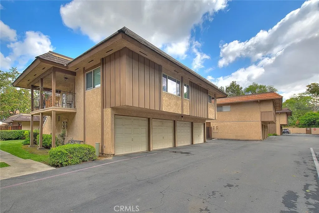 1074 Las Lomas Drive UNIT A, La Habra, CA, 90631