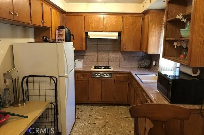 711 Larch Street UNIT 4, Inglewood, CA, 90301
