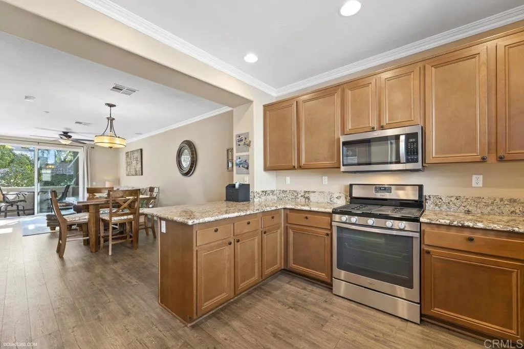 https://cdn.realtyfeed.com/cdn/127/305342753/1881715b4fafbdaf81bc38fc3d181629.webp