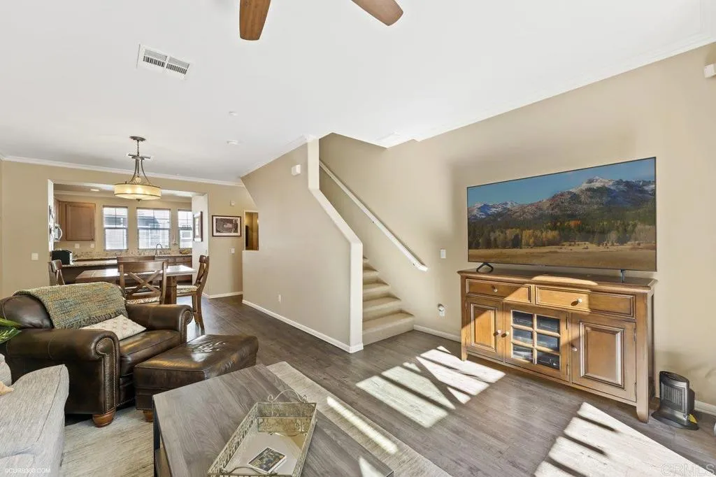 https://cdn.realtyfeed.com/cdn/127/305342753/57ace96b79b1a7e372908f673c4b6511.webp