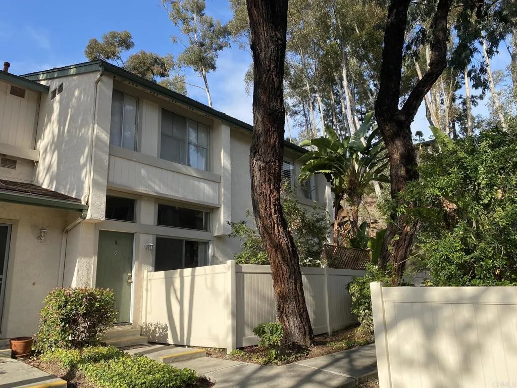 https://cdn.realtyfeed.com/cdn/127/305344004/31261378abf29db31b42031df82f712c.webp
