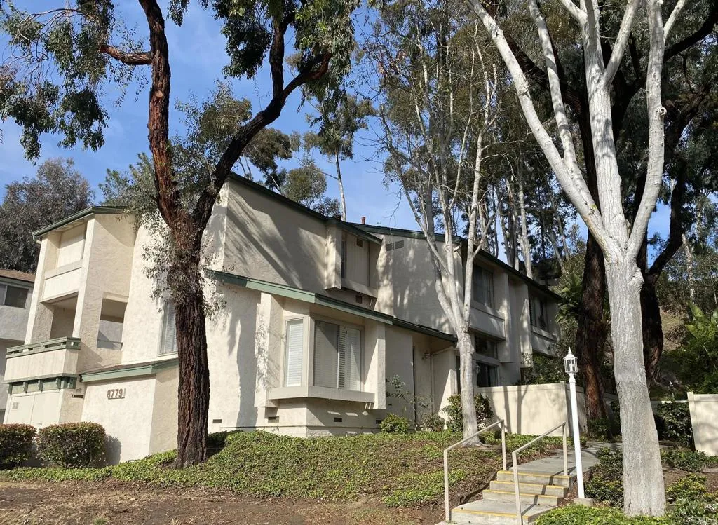 https://cdn.realtyfeed.com/cdn/127/305344004/f1da9119111c0ae01043c9cd69bcd0d4.webp