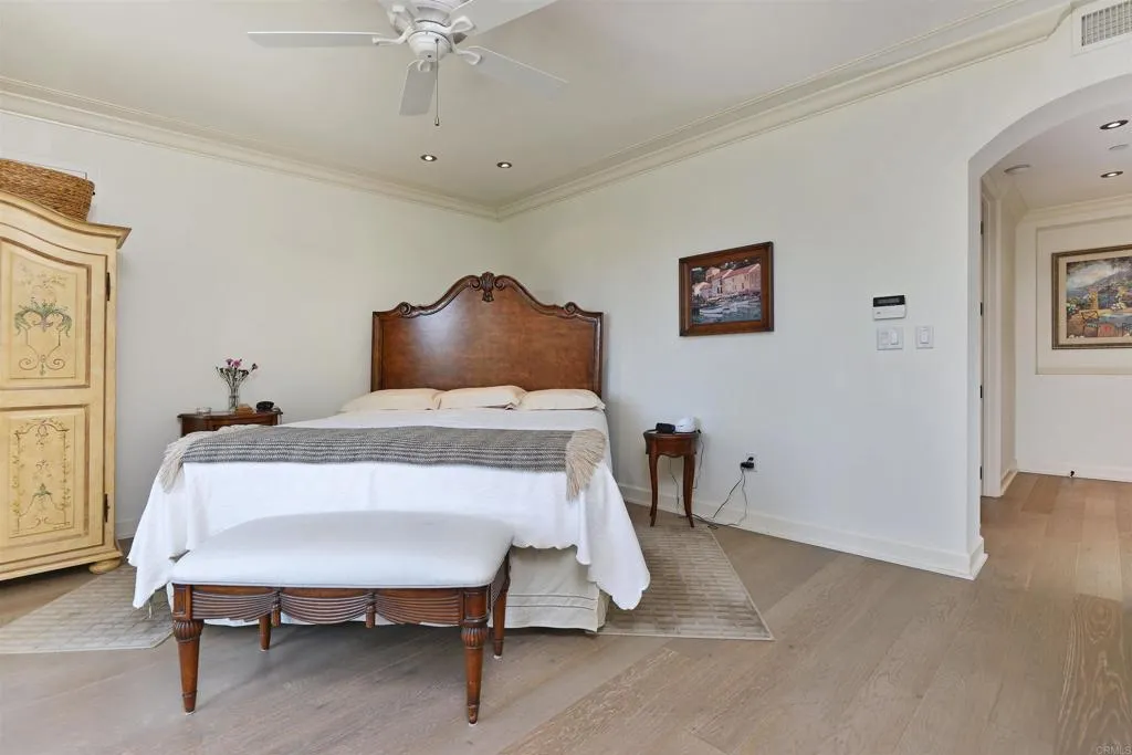 https://cdn.realtyfeed.com/cdn/127/305348316/6b196555b45a020d7448d5421e2c2935.webp