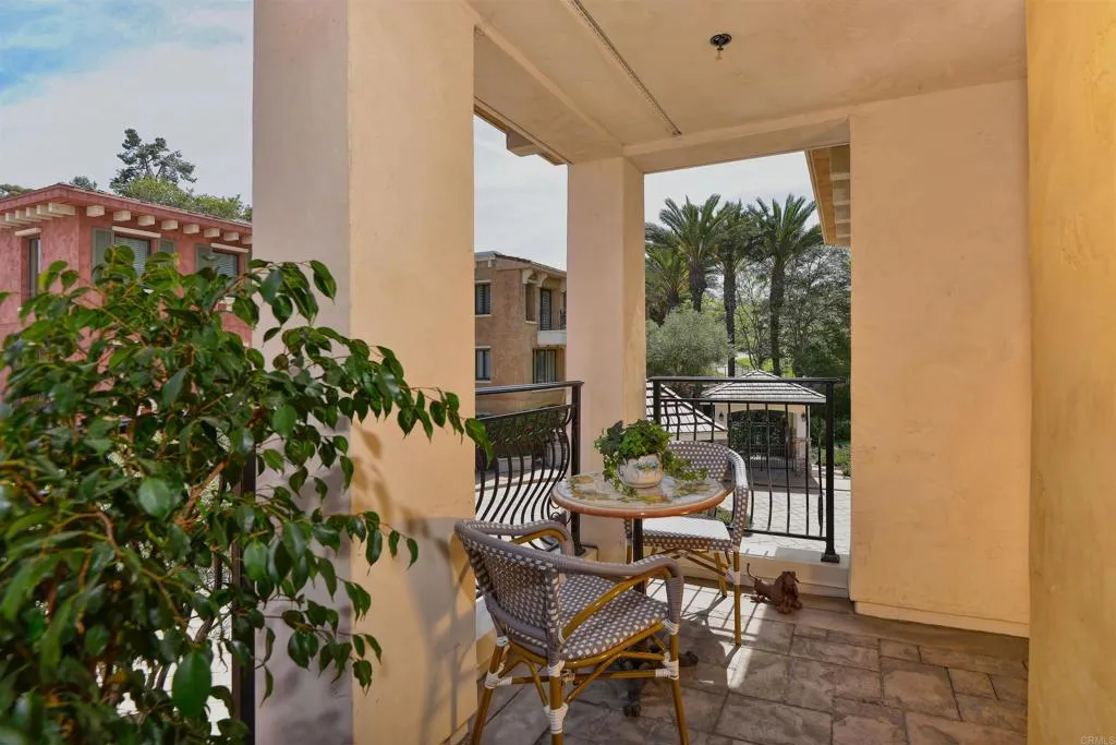 https://cdn.realtyfeed.com/cdn/127/305348316/9e73d908b27a89278121ed1fcf01e4cd.webp