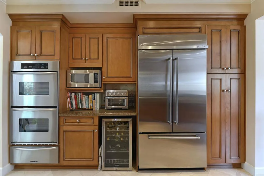 https://cdn.realtyfeed.com/cdn/127/305348316/ef5824047773b5f5f47778ea3950e92e.webp