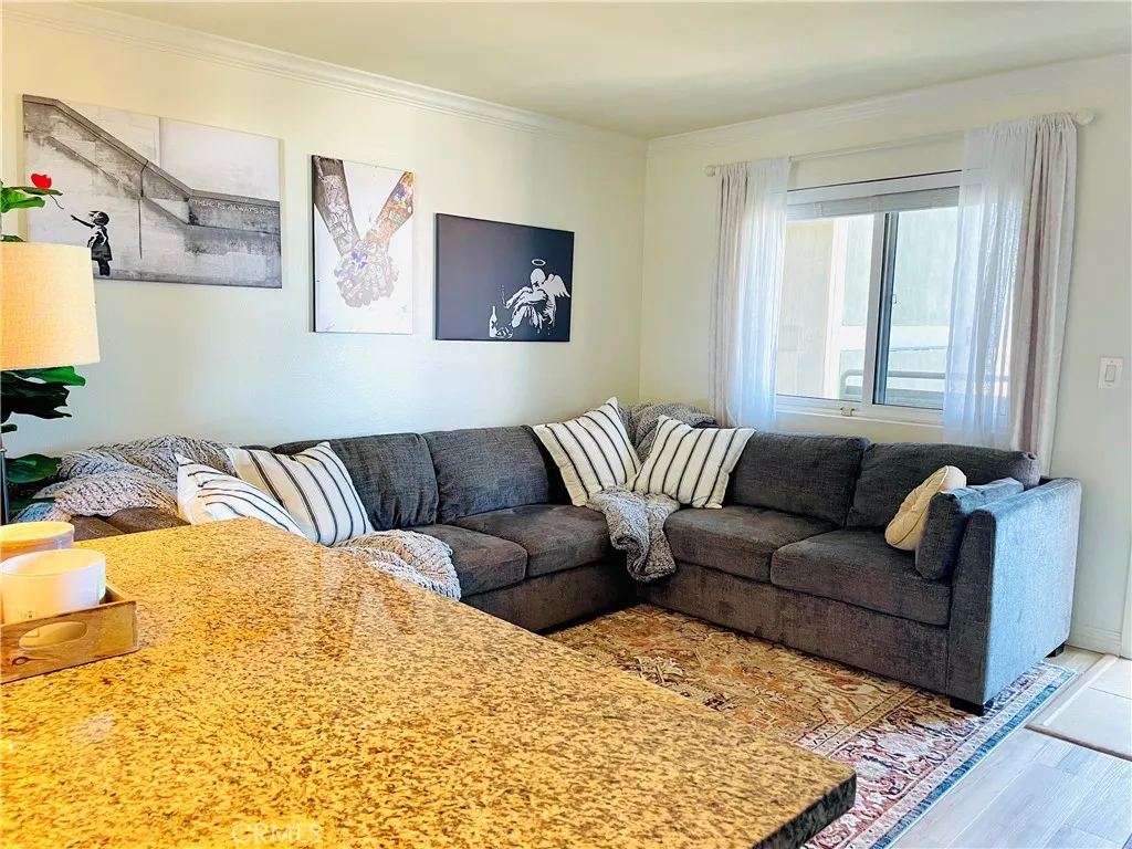 https://cdn.realtyfeed.com/cdn/127/305349212/49686b238edcb38ea227c1d0b16dac91.webp