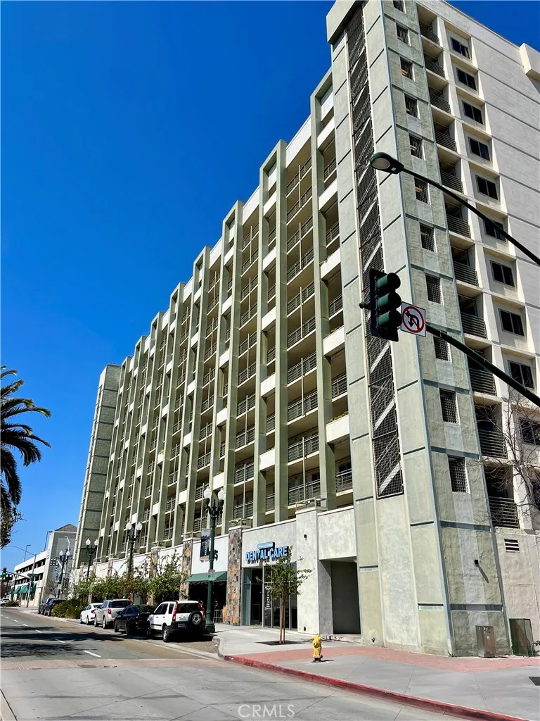 https://cdn.realtyfeed.com/cdn/127/305349212/795e58600a80b376d94e25823037eb58.webp