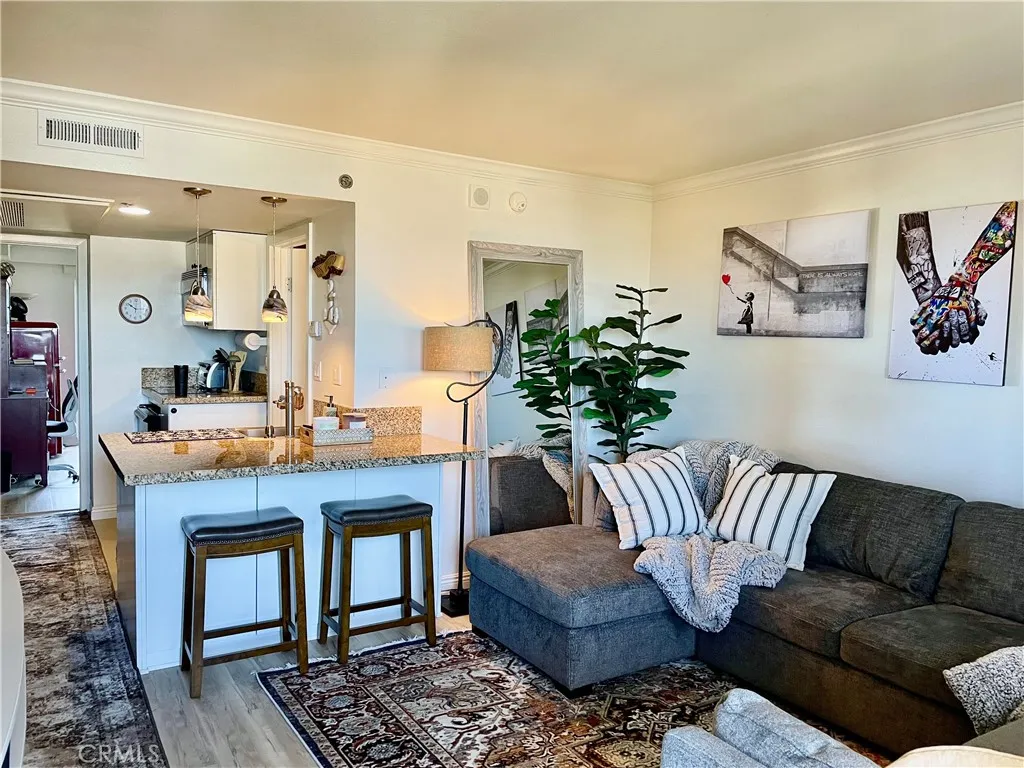 https://cdn.realtyfeed.com/cdn/127/305349212/9ecbfe50cbcf2df256f1470dc8e498f1.webp