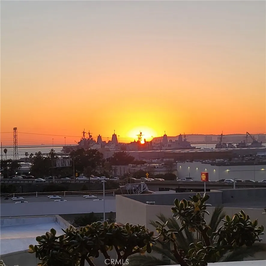 https://cdn.realtyfeed.com/cdn/127/305349212/a364ae9f318b927ffa7c57ee6f5152dc.webp