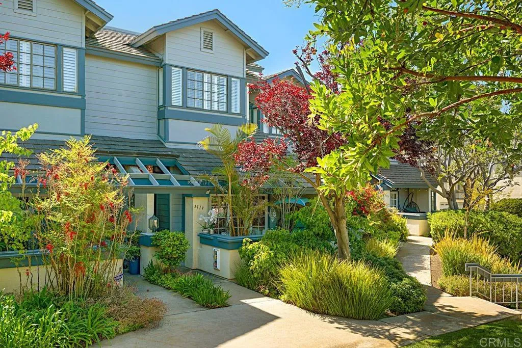 https://cdn.realtyfeed.com/cdn/127/305351644/ab15c88414b514e9f0b16a5dd5bea2cb.webp