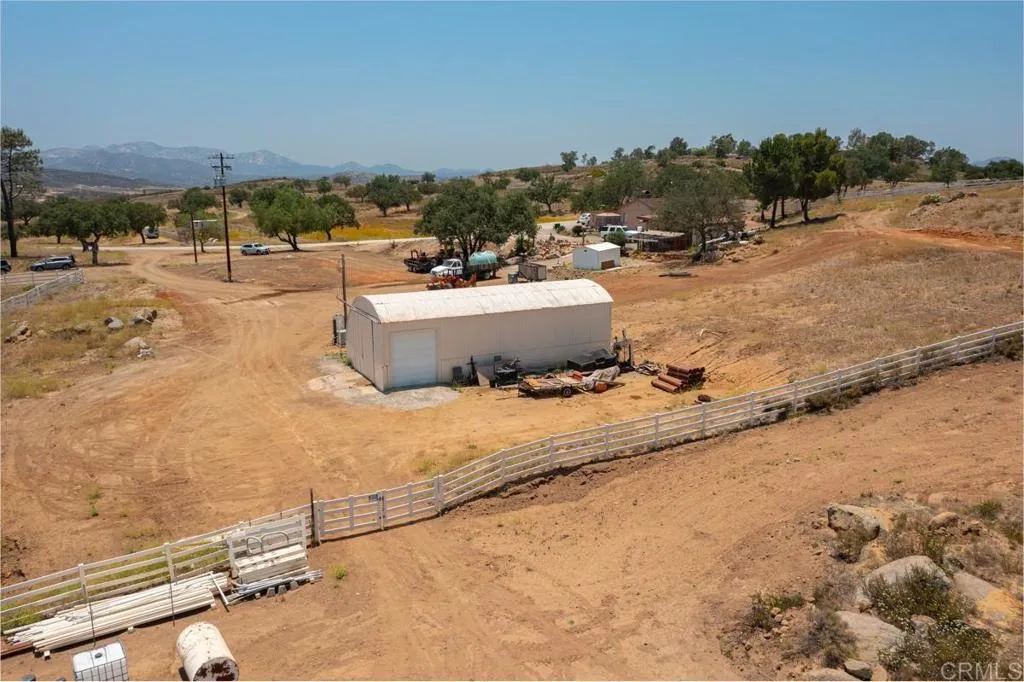 https://cdn.realtyfeed.com/cdn/127/305357561/d4e81659a8ba4237571972c1972b5b24.webp