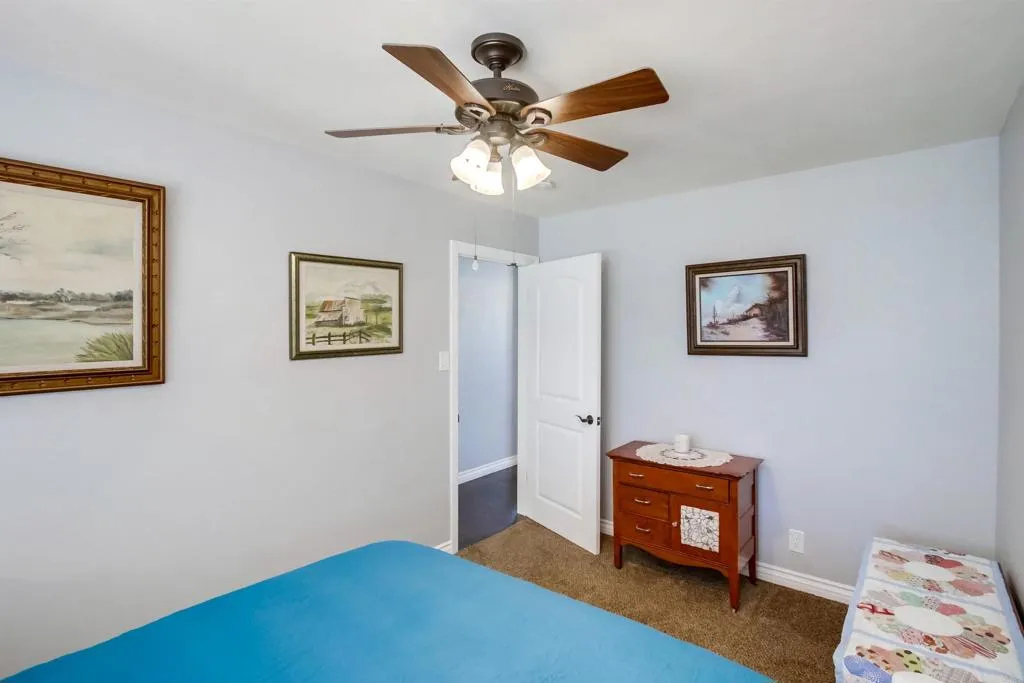 https://cdn.realtyfeed.com/cdn/127/305395761/50056434275a8fedb586571b380a61ff.webp