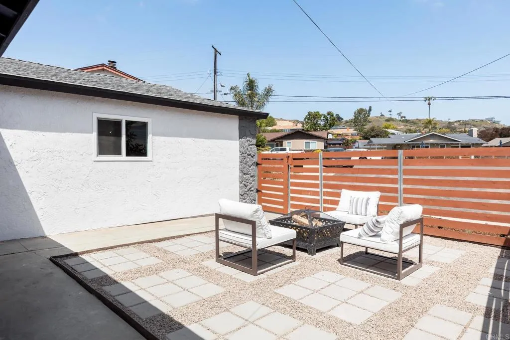 https://cdn.realtyfeed.com/cdn/127/305398164/db674e6346c2e375662c5f64ae98dc96.webp