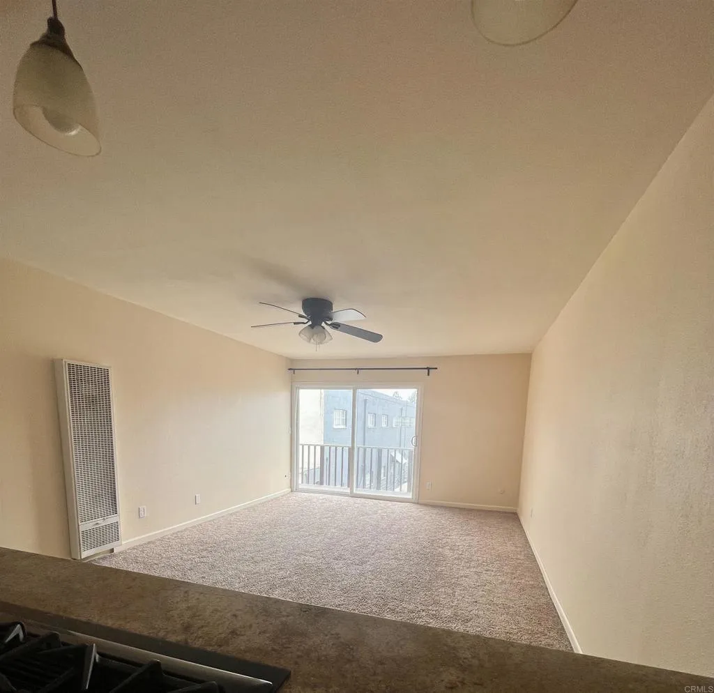 https://cdn.realtyfeed.com/cdn/127/305399039/65631852eb5e060da004a673e4c573f0.webp