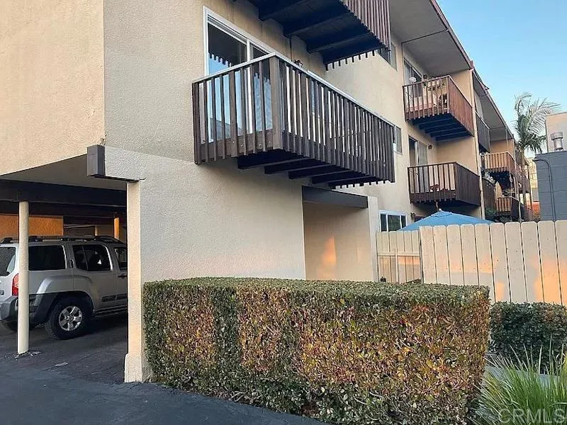 https://cdn.realtyfeed.com/cdn/127/305399039/85fae35a721f8535cf222bbea5578494.webp