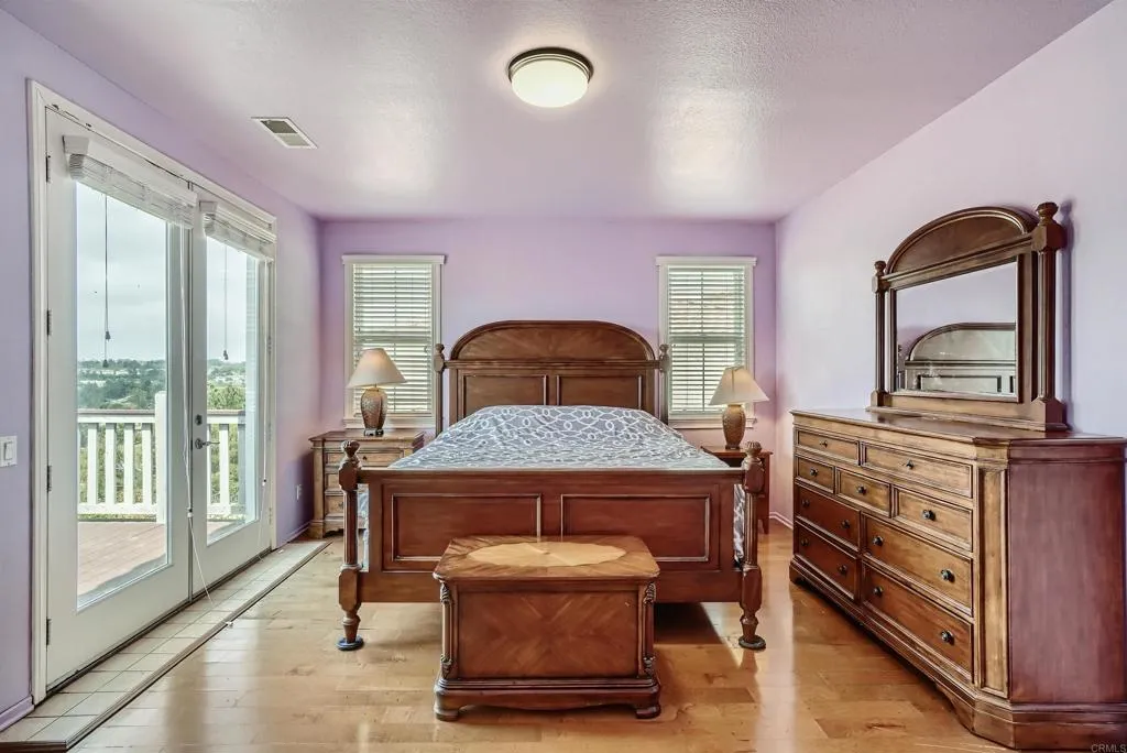 https://cdn.realtyfeed.com/cdn/127/305399153/46d09281009ee4842b95126c3130a4d3.webp