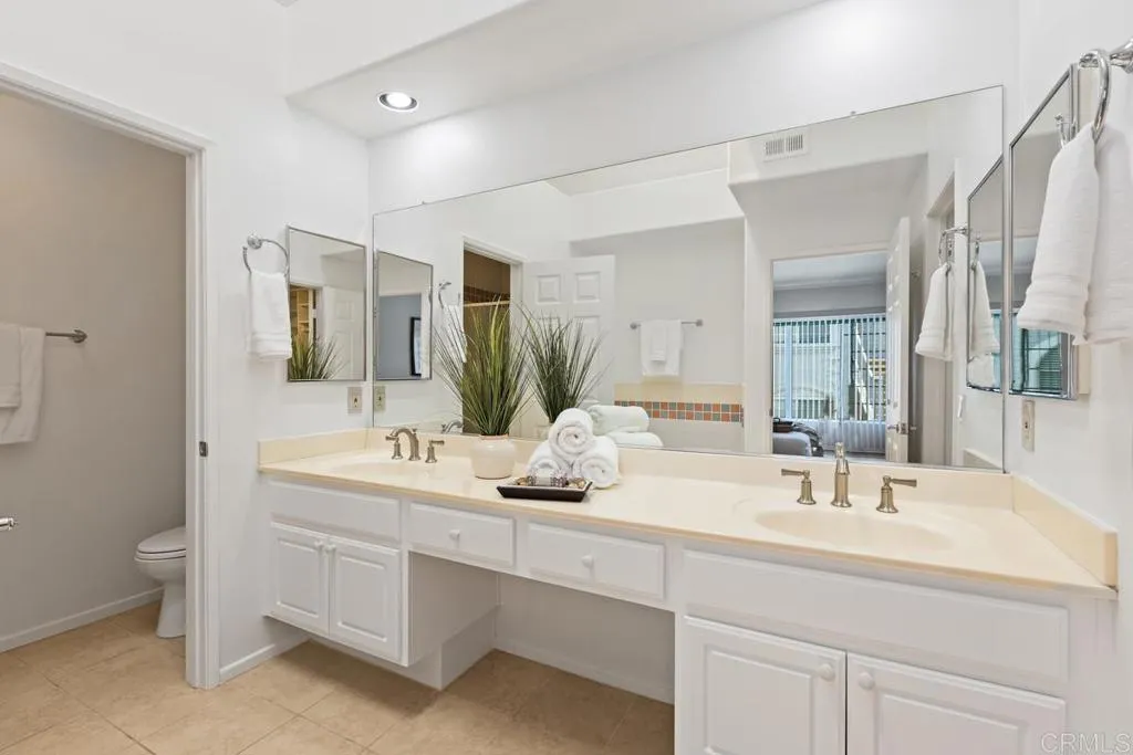 https://cdn.realtyfeed.com/cdn/127/305447031/058df47423b3a0eba12c5fe8b75c56ee.webp