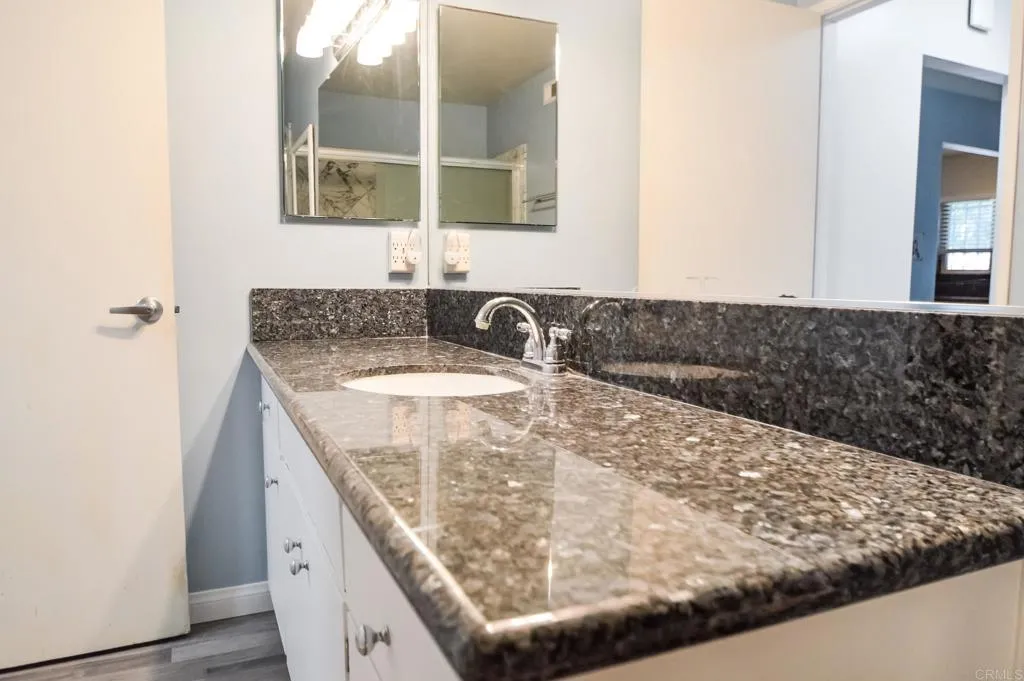 https://cdn.realtyfeed.com/cdn/127/305449089/30d3f6632d508de728b3c53121937880.webp
