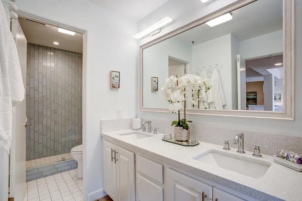 https://cdn.realtyfeed.com/cdn/127/305454492/a17b6f48f17c3f4e939354c836cb3355.webp