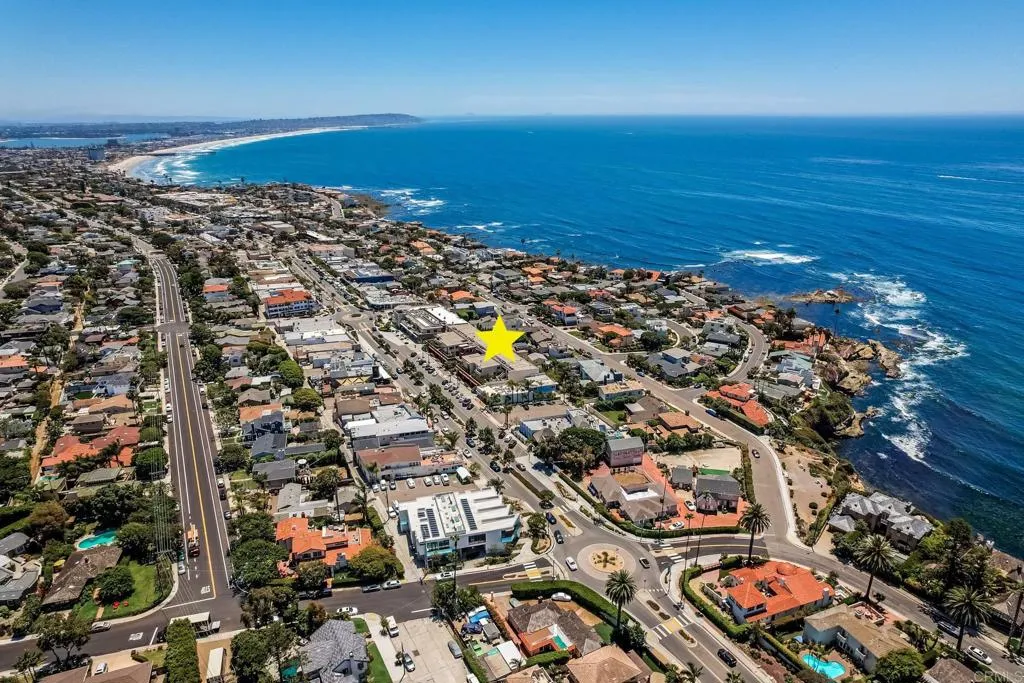 https://cdn.realtyfeed.com/cdn/127/305454492/ab340a935b33512de211d4d4da1aae37.webp