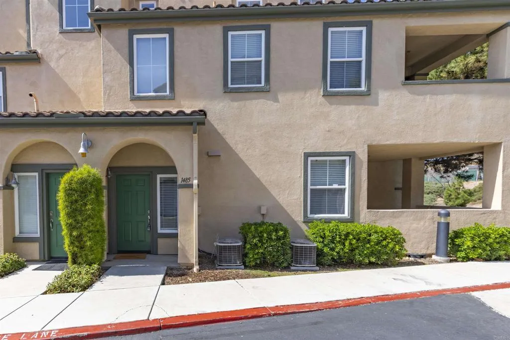 https://cdn.realtyfeed.com/cdn/127/305455734/6d733e4dd34709a1257a4e5340cbd492.webp