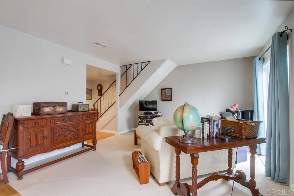 https://cdn.realtyfeed.com/cdn/127/305456941/6c523bc4301c2cceb7188280a571003f.webp