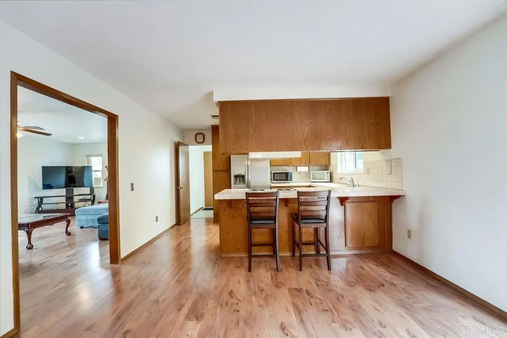 https://cdn.realtyfeed.com/cdn/127/305458814/f54c12273f83be45ad889074dbeb6319.webp