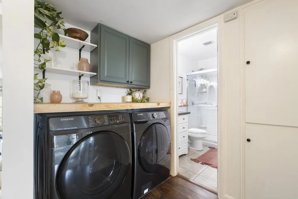 https://cdn.realtyfeed.com/cdn/127/305459909/b8cd4773c872411a149adb1c9a6a72cb.webp