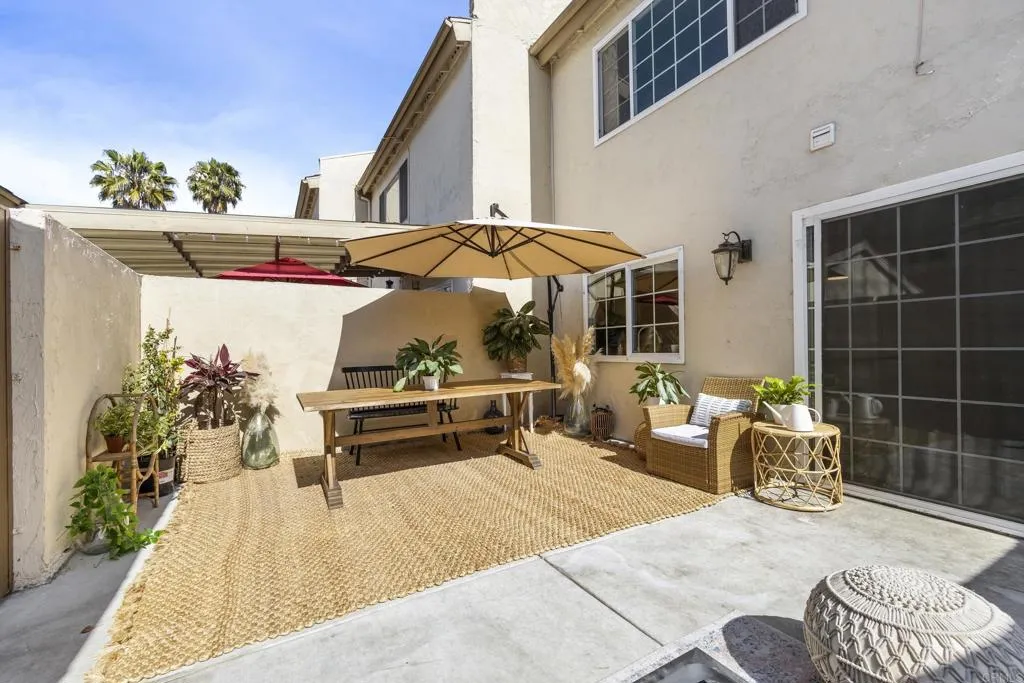 https://cdn.realtyfeed.com/cdn/127/305459909/cfcba6c0e895070ba8f78aed328e01e5.webp