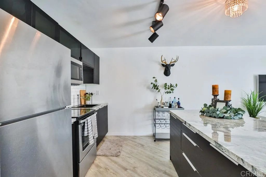 https://cdn.realtyfeed.com/cdn/127/305468949/0c27c928995dcc64d34e1fdc9b3d6958.webp