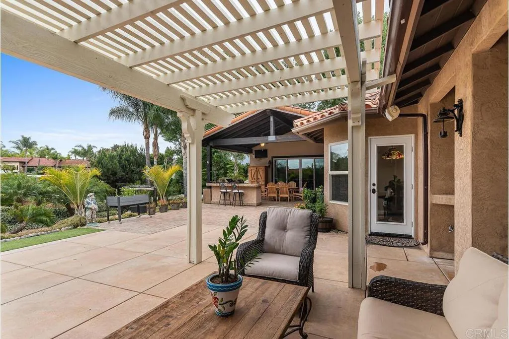 https://cdn.realtyfeed.com/cdn/127/305477062/4bbe5b9e6871477361ebdd6bf3a0459d.webp