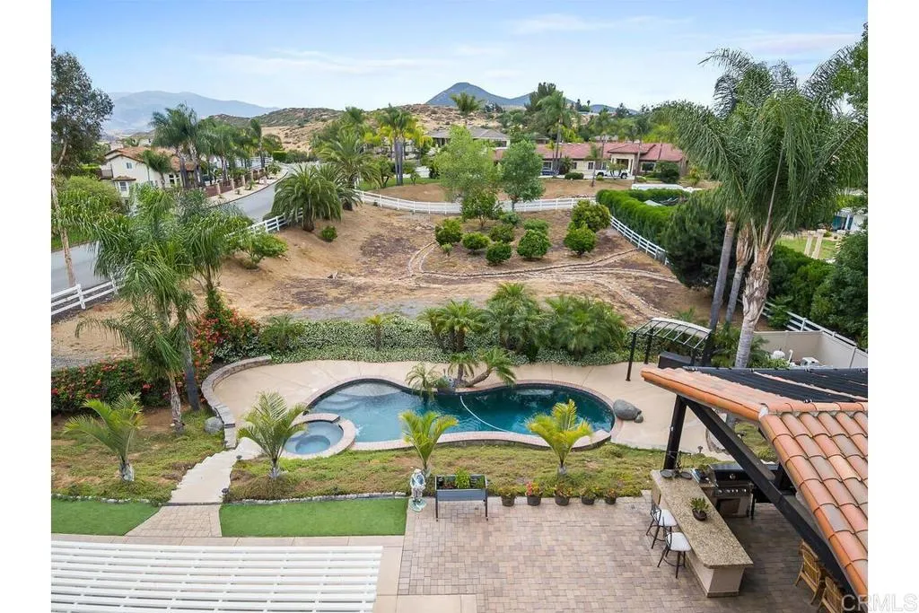 https://cdn.realtyfeed.com/cdn/127/305477062/bcb645ab87e8c676176e429be3469434.webp