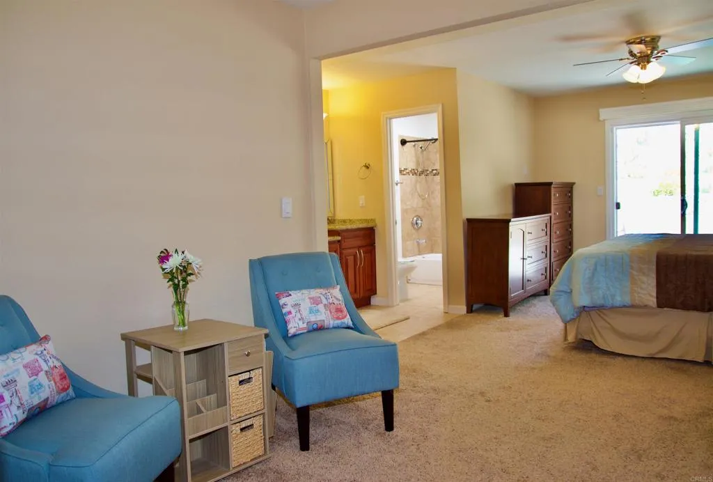 https://cdn.realtyfeed.com/cdn/127/305480126/2439c1d6eac3b563ba190fd7a3c5de51.webp