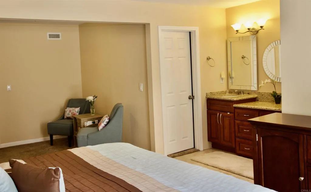 https://cdn.realtyfeed.com/cdn/127/305480126/727aa5d5a05e8b0917e95e34d11ebdf8.webp