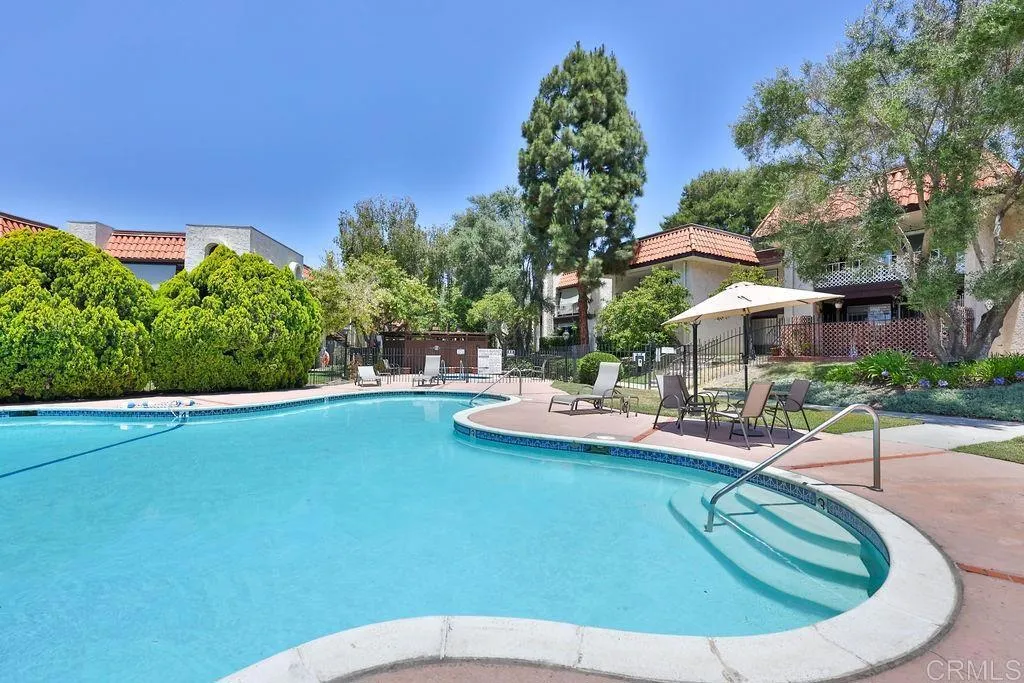 https://cdn.realtyfeed.com/cdn/127/305482155/908a851b0087dfdeae32853dfff18845.webp