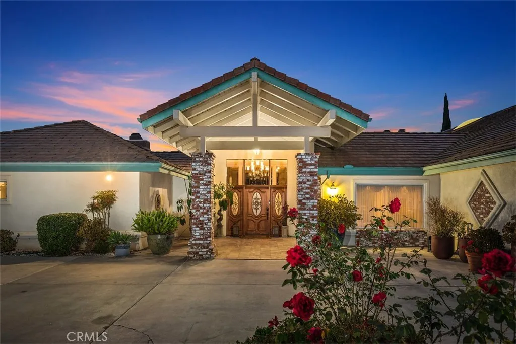 https://cdn.realtyfeed.com/cdn/127/305487089/0a39cd70f9578308f638b9deb3d52378.webp