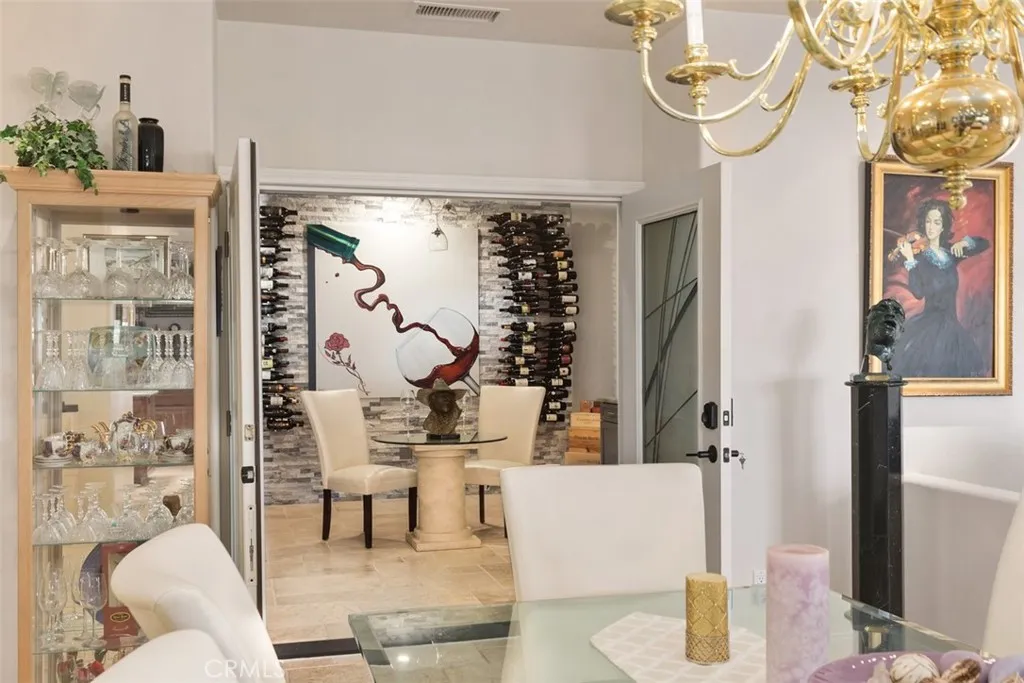 https://cdn.realtyfeed.com/cdn/127/305487089/197683d3be476a0b77c2ec0068321c2f.webp