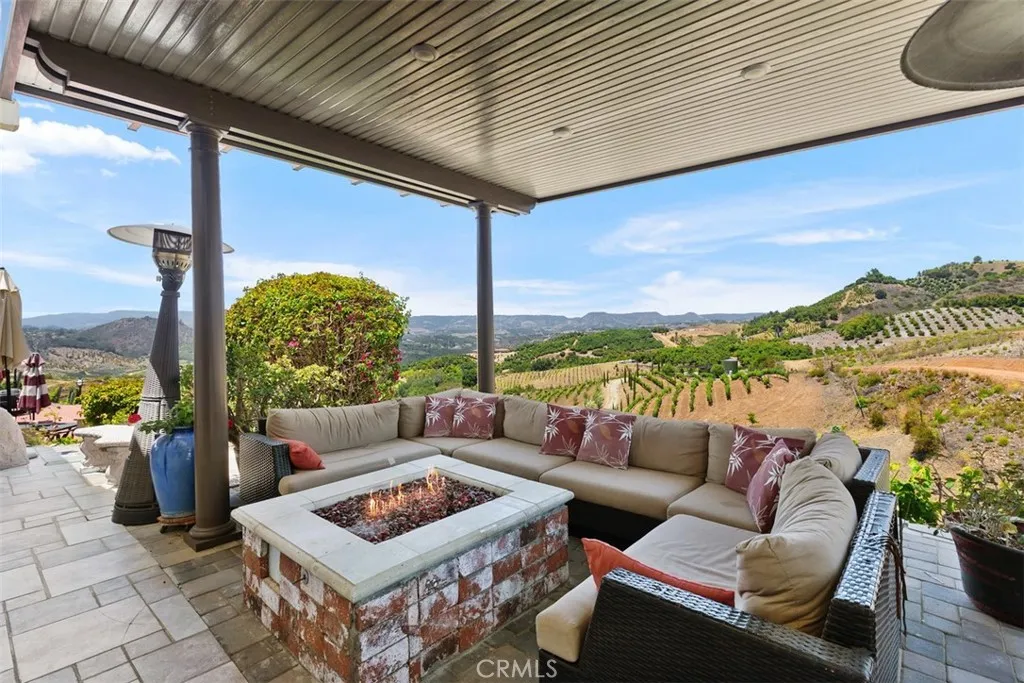 https://cdn.realtyfeed.com/cdn/127/305487089/2816171ad26ced92cb7d2137bd66a2f4.webp