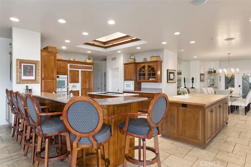 https://cdn.realtyfeed.com/cdn/127/305487089/8eddaf2f2dcfcd8b7128212d4933497c.webp