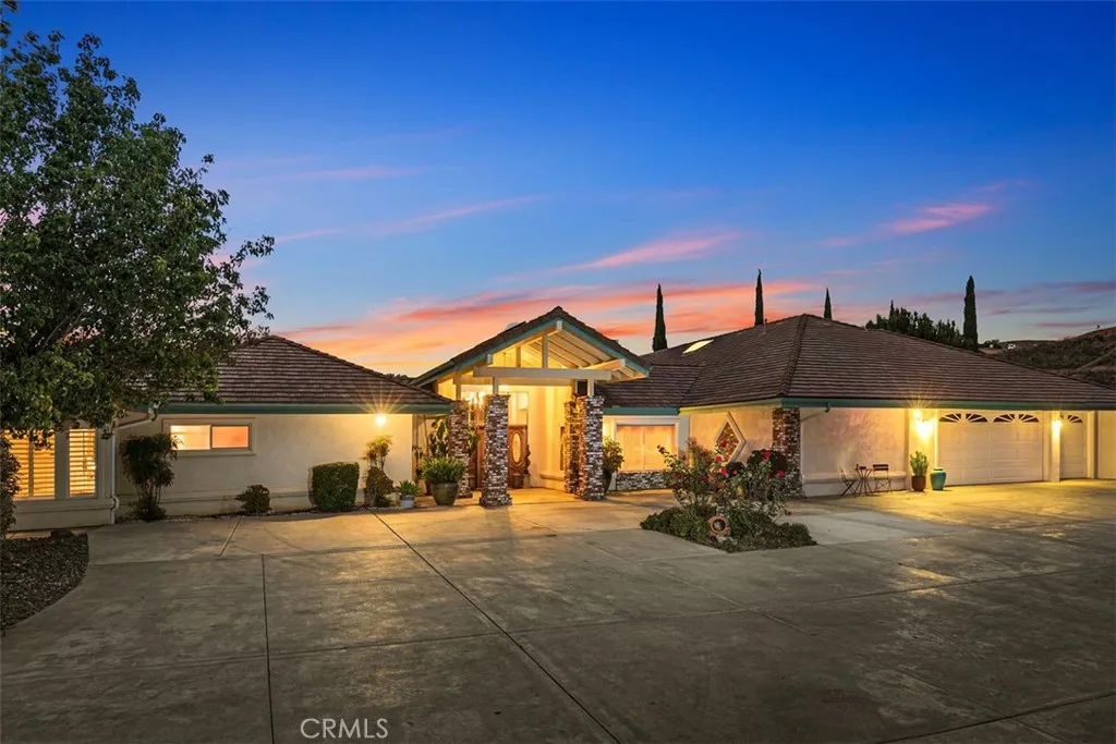 https://cdn.realtyfeed.com/cdn/127/305487089/bbc3e3d52fcd9337acd162bae3efea86.webp