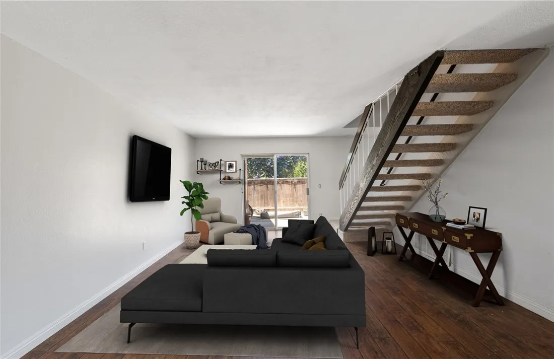 https://cdn.realtyfeed.com/cdn/127/305487731/2287f36175c7c74b70d8a6ff632d35ae.webp
