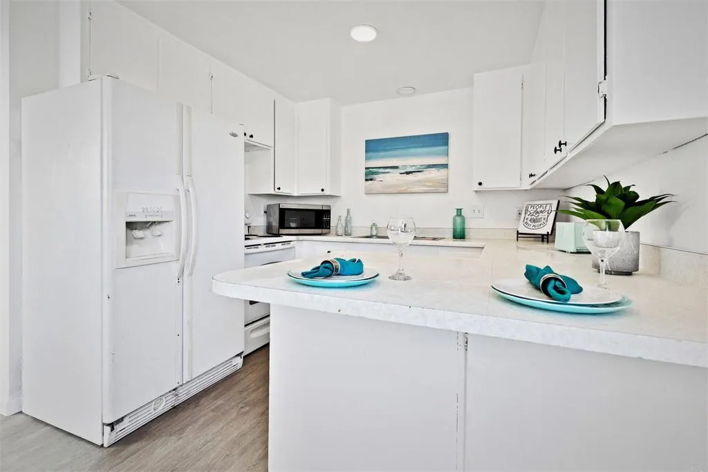 https://cdn.realtyfeed.com/cdn/127/305489554/7cf91200518d1577d7893bd5b3a3aa5a.webp