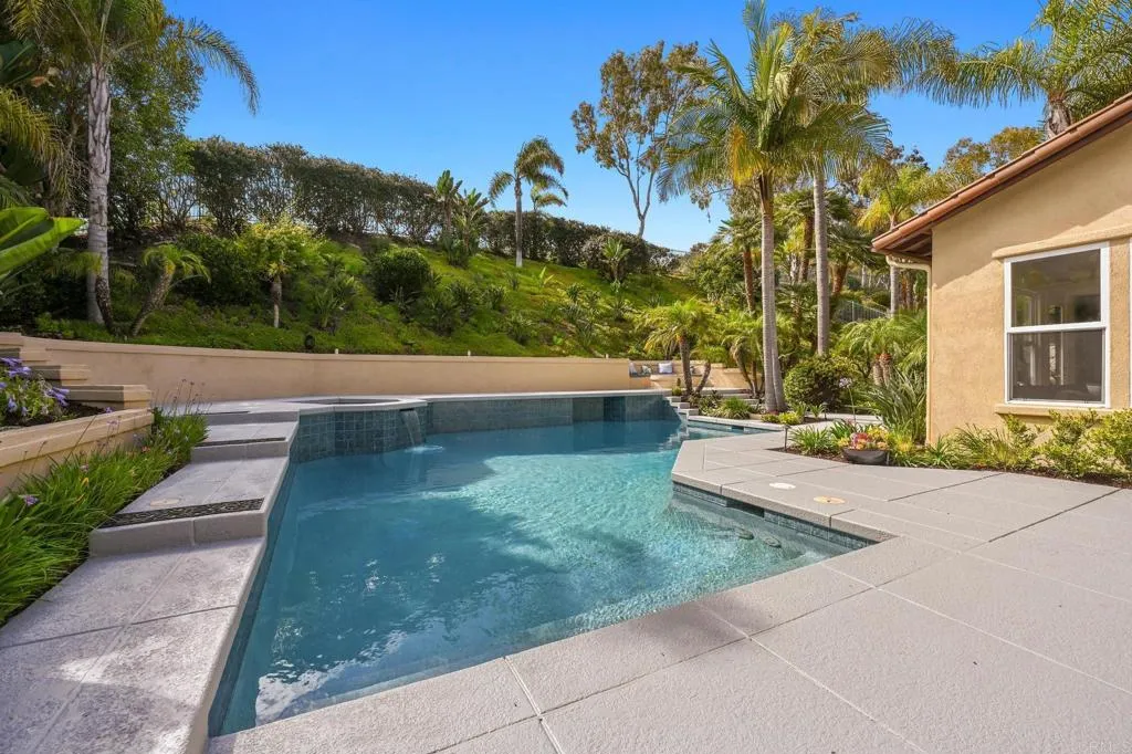 https://cdn.realtyfeed.com/cdn/127/305491181/1d6f4b1c496f5b3ec8ba4456099498c7.webp