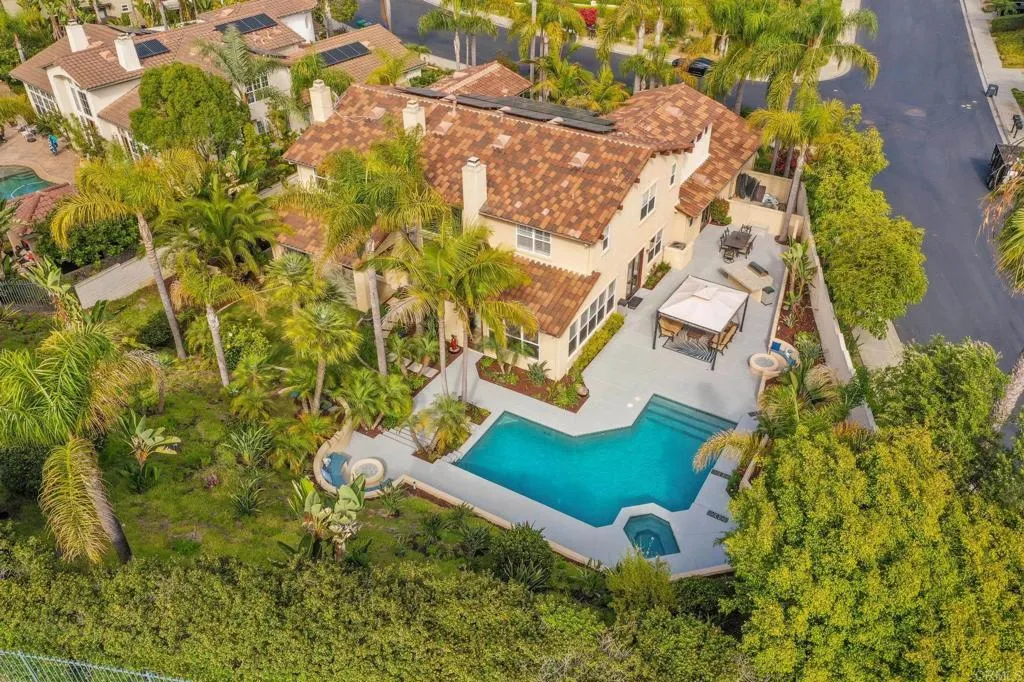 https://cdn.realtyfeed.com/cdn/127/305491181/2b5415e8eb541192f40e49b51893ebab.webp