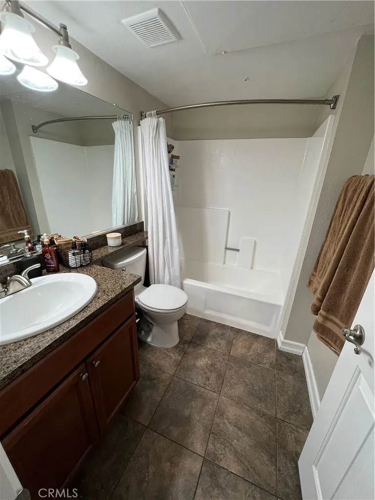 https://cdn.realtyfeed.com/cdn/127/305491958/2194cb1a7481a2cbd18d69de76054d09.webp