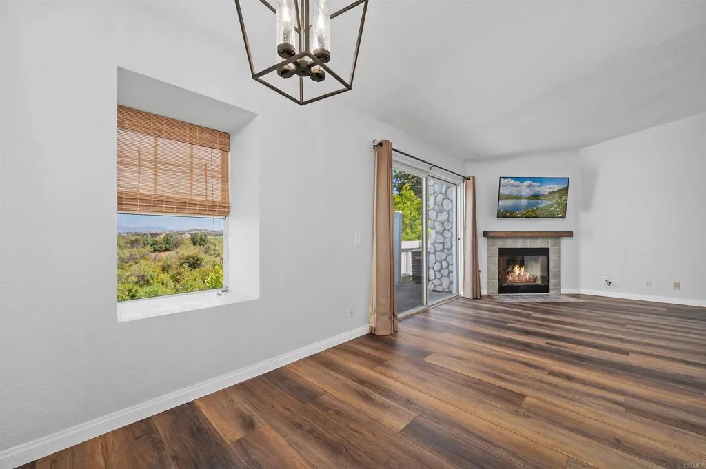 https://cdn.realtyfeed.com/cdn/127/305694557/5edf8199f26ca79af3348398957094d1.webp