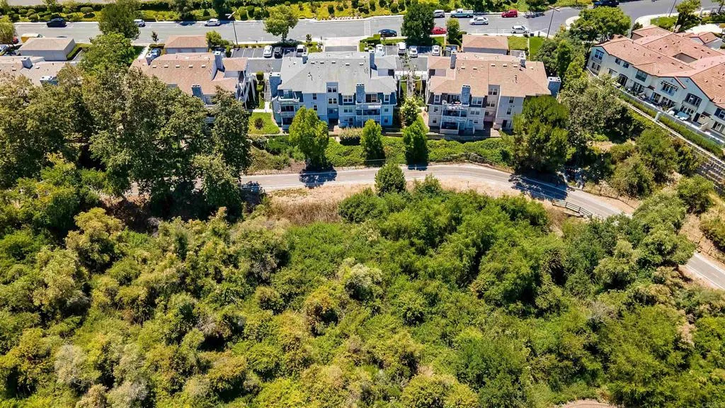 https://cdn.realtyfeed.com/cdn/127/305694557/debd215d1e5fa6ba0a927dd0a3b73a70.webp