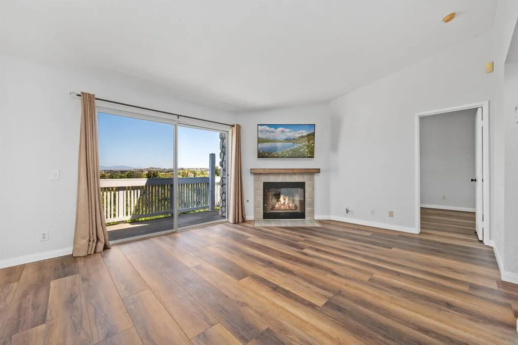 https://cdn.realtyfeed.com/cdn/127/305694557/f445a59d5e13c6cec2fa53395a05015c.webp